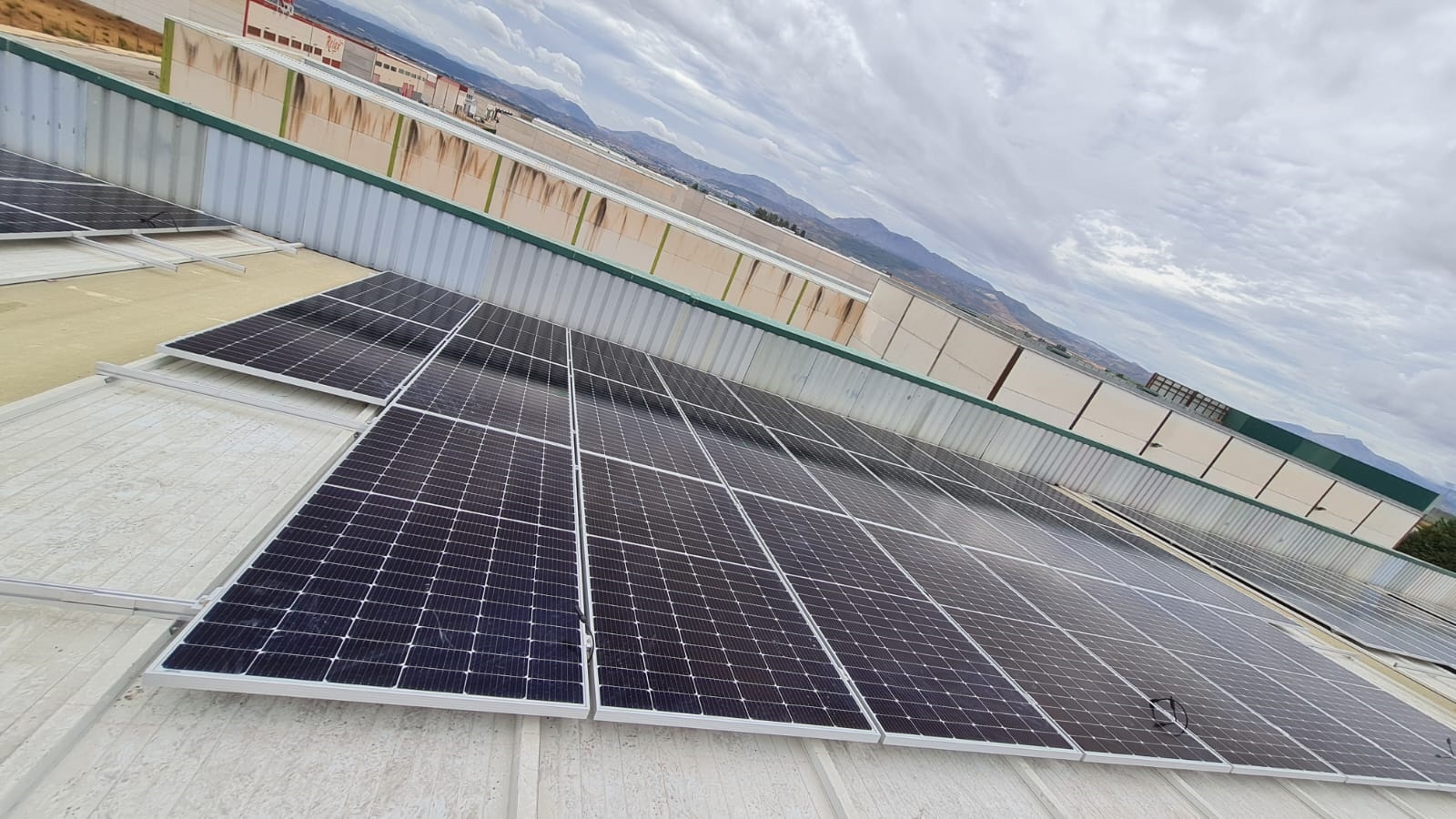 Placas Solares en un tejado